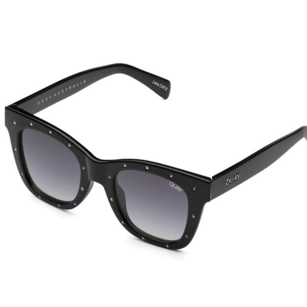 NWT Quay Black Rhinestone Sunglasses After Hours - Picture 2 of 2